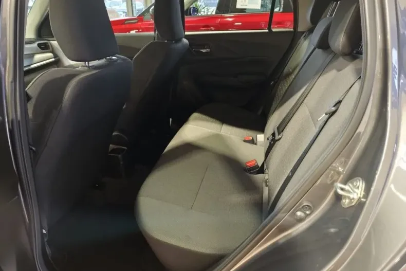 Suzuki Swift din 2025 cu 600 km - oferta SUZ167715 - foto 21