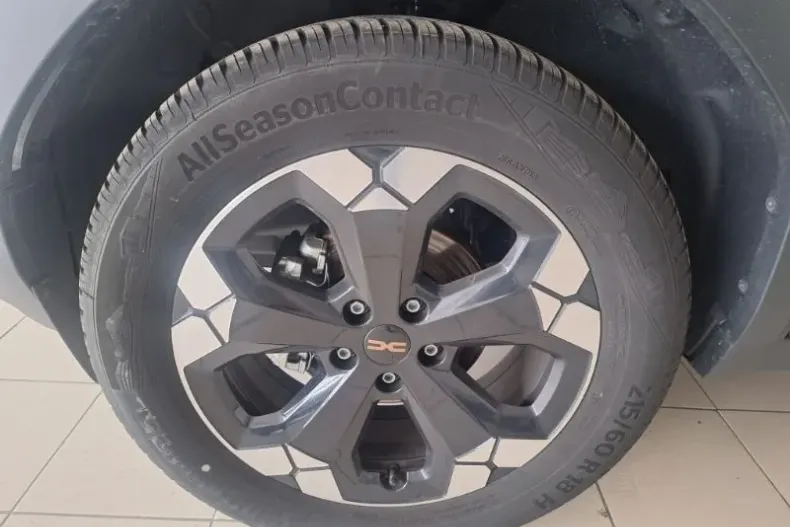 Dacia Duster din 2024 cu 700 km - oferta DAC167718 - foto 5