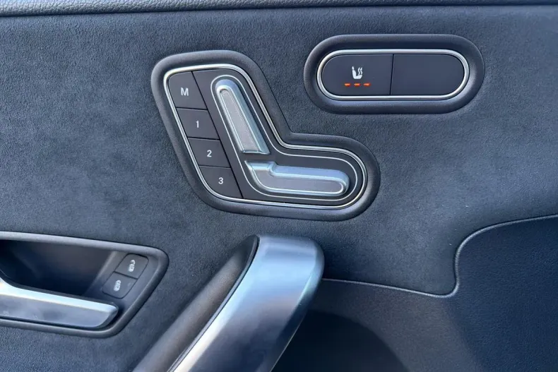 Mercedes-Benz A din 2024 cu 20.434 km - oferta MER167724 - foto 17