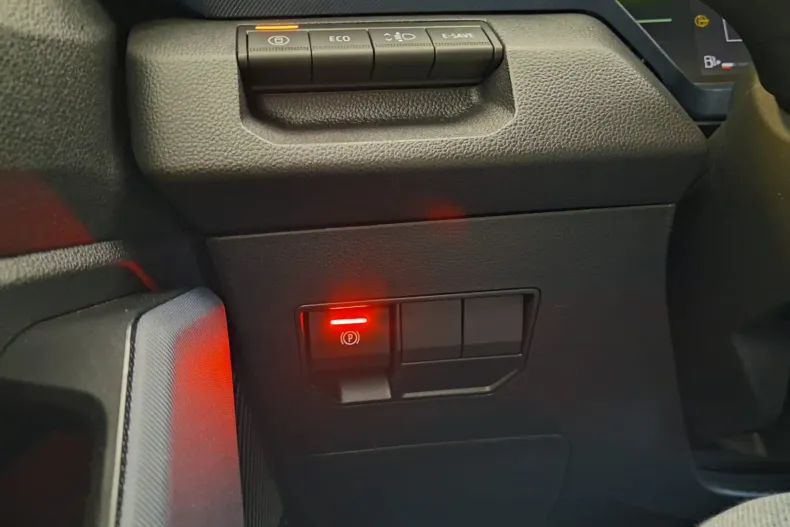 Dacia Duster din 2024 cu 20 km - oferta DAC167728 - foto 11