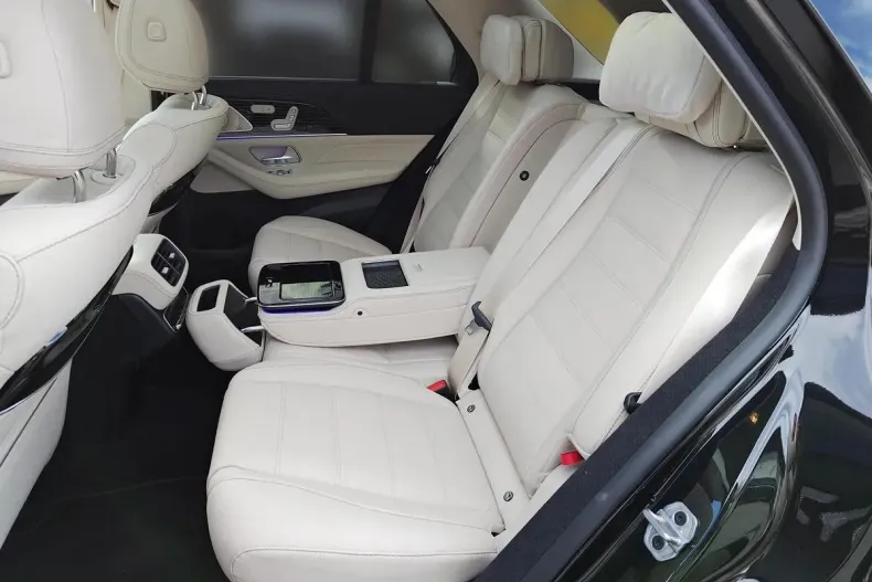 Mercedes-Benz GLE din 2024 cu 8.900 km - oferta MER167732 - foto 11