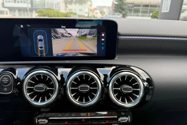 Mercedes-Benz A din 2024 cu 6.400 km - oferta MER167735 - foto 31