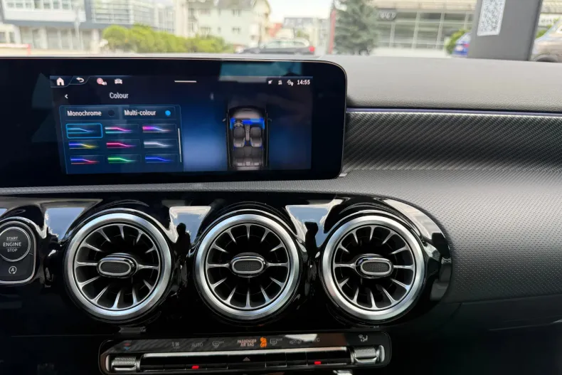 Mercedes-Benz A din 2024 cu 6.400 km - oferta MER167735 - foto 32