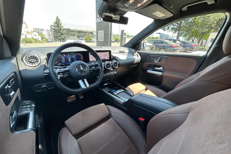 Mercedes-Benz GLA din 2024 cu 11.000 km - oferta MER167736 - foto 6