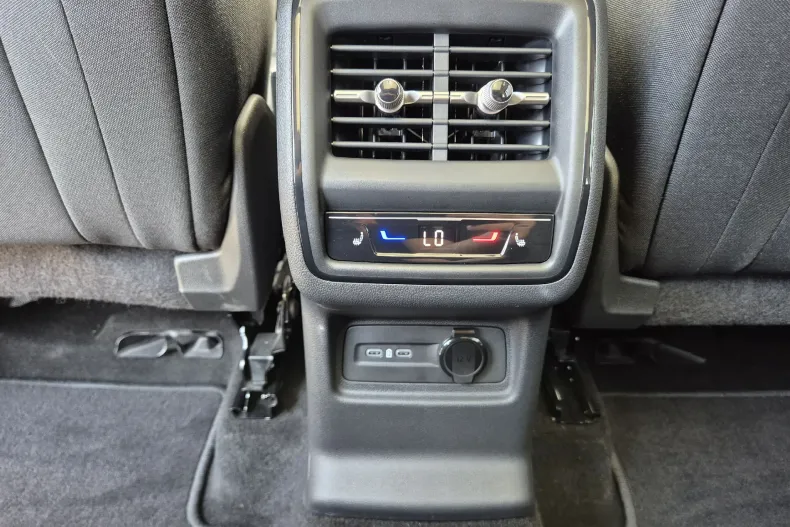 Skoda Kodiaq din 2024 cu 24.968 km - oferta SKO167743 - foto 14