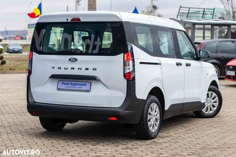 Ford Tourneo Courier din 2024 cu 25.818 km - oferta FOR167744 - foto 9