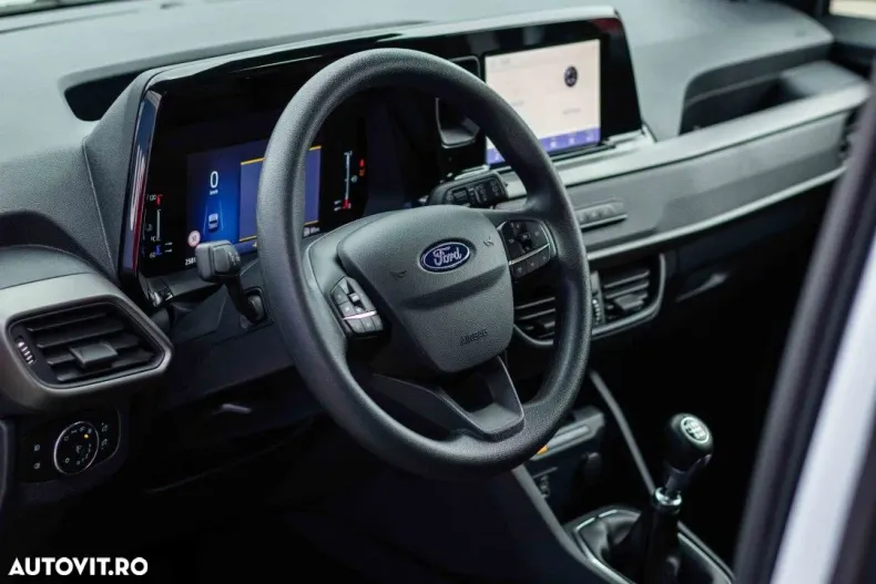 Ford Tourneo Courier din 2024 cu 25.818 km - oferta FOR167744 - foto 18