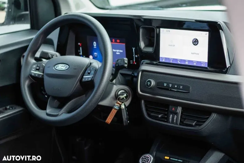 Ford Tourneo Courier din 2024 cu 25.818 km - oferta FOR167744 - foto 25