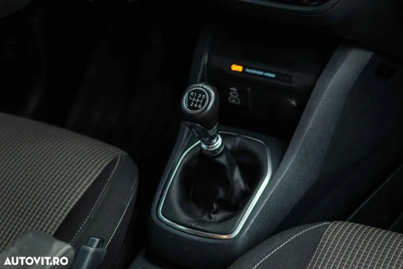 Ford Tourneo Courier din 2024 cu 25.818 km - oferta FOR167744 - foto 27