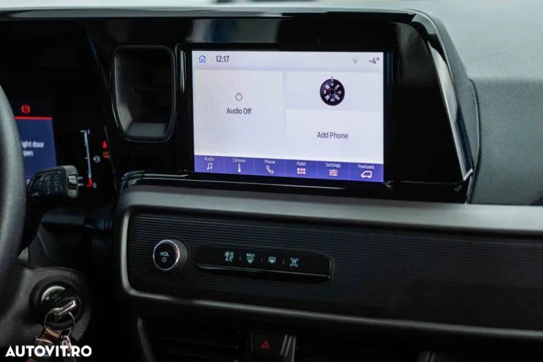 Ford Tourneo Courier din 2024 cu 25.818 km - oferta FOR167744 - foto 28