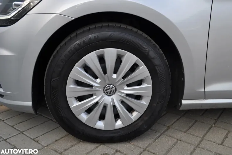 Volkswagen Golf din 2020 cu 173.952 km - oferta VOL167746 - foto 9