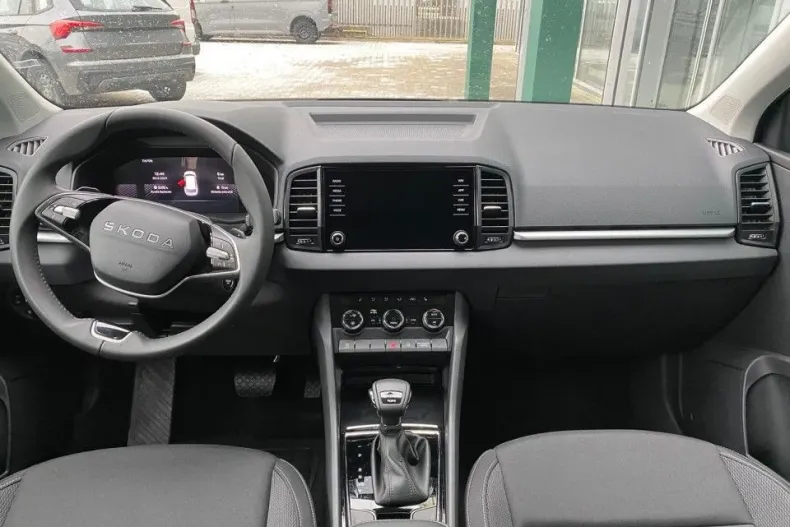 Skoda Karoq din 2025 cu 5 km - oferta SKO167751 - foto 11