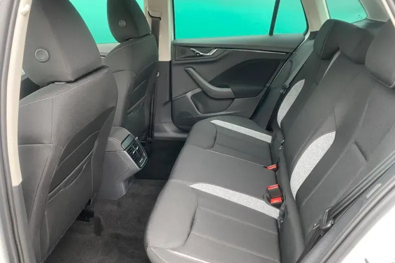 Skoda Kamiq din 2025 cu 1 km - oferta SKO167758 - foto 10