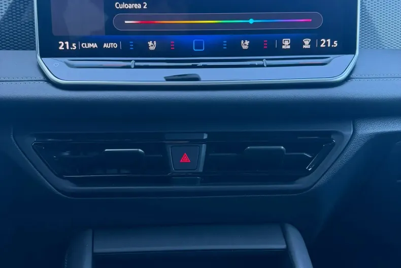 Volkswagen Tiguan din 2024 cu 19.200 km - oferta VOL167766 - foto 17