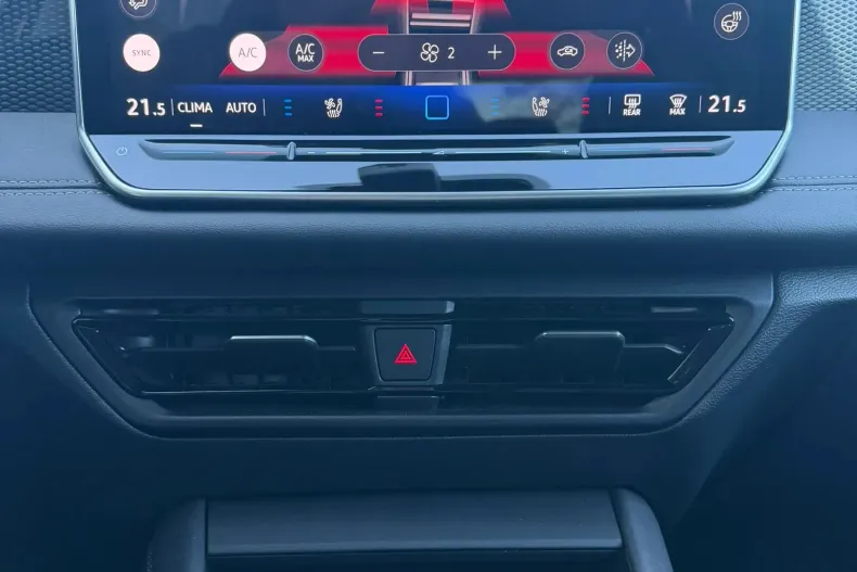 Volkswagen Tiguan din 2024 cu 19.200 km - oferta VOL167766 - foto 22