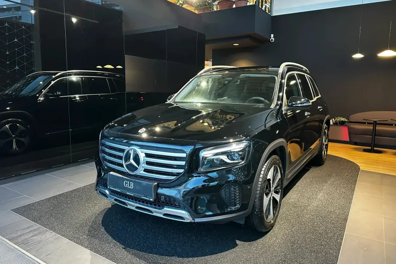 Mercedes-Benz GLB din 2025 cu 9 km - oferta MER167767 - foto 3