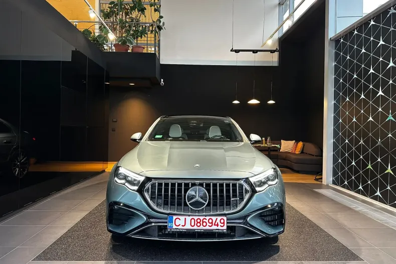 Mercedes-Benz E din 2025 cu 3.000 km - oferta MER167769 - foto 1