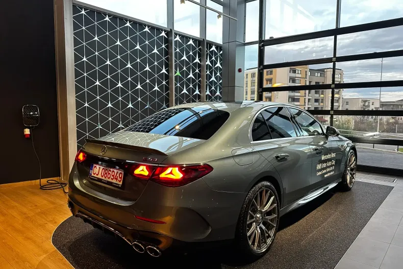 Mercedes-Benz E din 2025 cu 3.000 km - oferta MER167769 - foto 4
