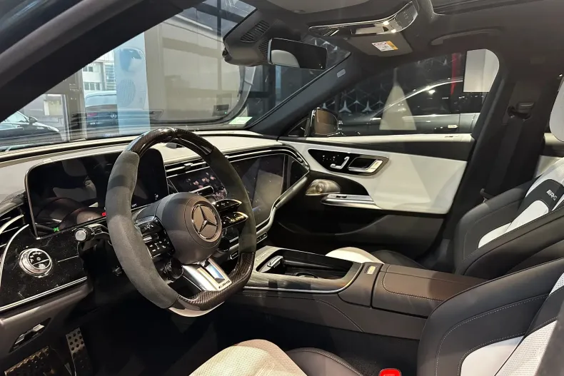 Mercedes-Benz E din 2025 cu 3.000 km - oferta MER167769 - foto 5