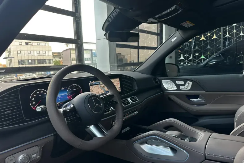 Mercedes-Benz GLS din 2025 cu 5.000 km - oferta MER167772 - foto 5