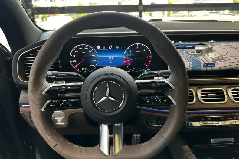 Mercedes-Benz GLS din 2025 cu 5.000 km - oferta MER167772 - foto 16