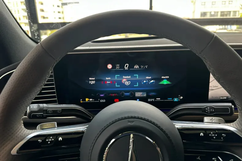 Mercedes-Benz GLS din 2025 cu 5.000 km - oferta MER167772 - foto 18