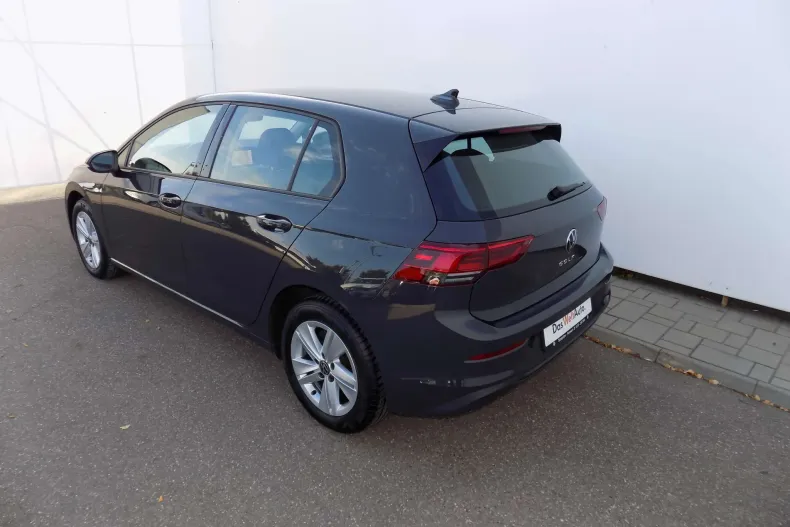 Volkswagen Golf din 2023 cu 53.784 km - oferta VOL167778 - foto 3