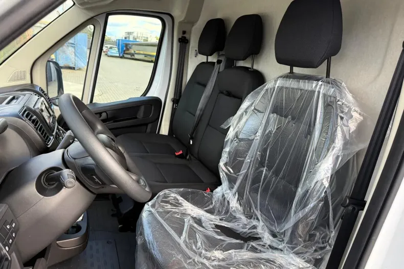 Citroën Jumper din 2025 cu 10 km - oferta CIT167783 - foto 9