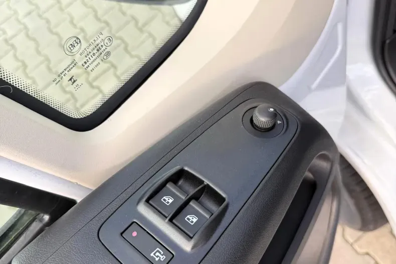 Citroën Jumper din 2025 cu 10 km - oferta CIT167783 - foto 12