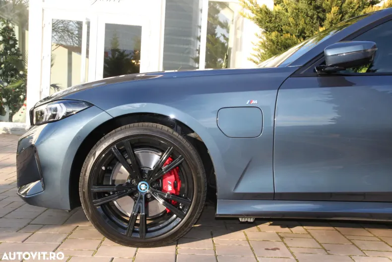 BMW Seria 3 din 2025 cu 9.990 km - oferta BMW167792 - foto 4