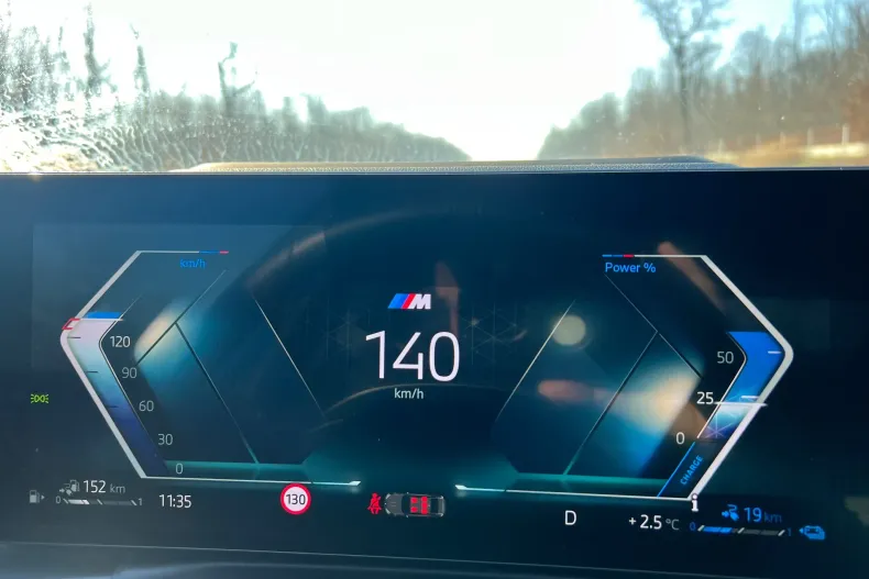 BMW Seria 3 din 2025 cu 9.990 km - oferta BMW167792 - foto 32