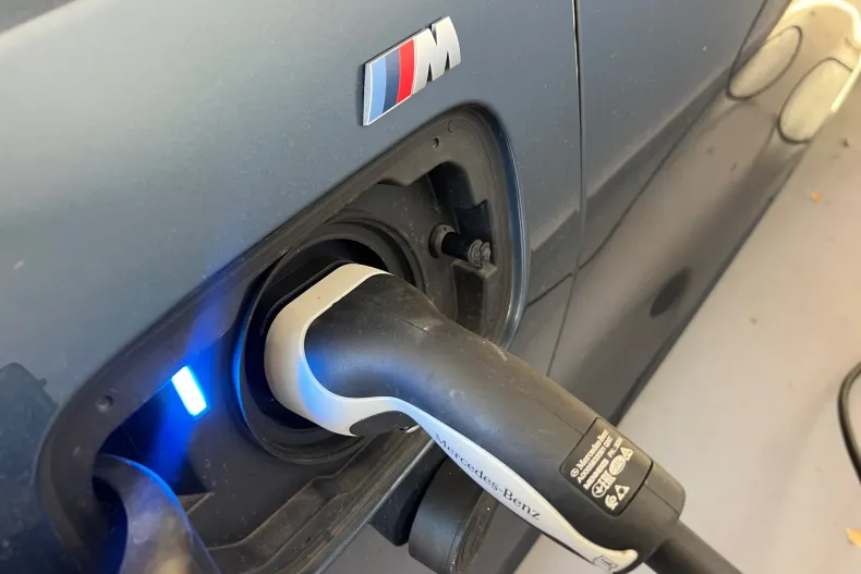 BMW Seria 3 din 2025 cu 9.990 km - oferta BMW167792 - foto 33