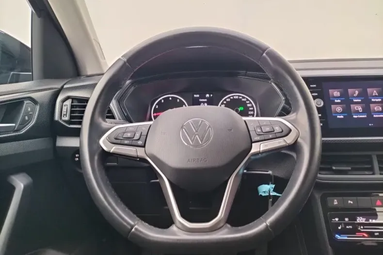 Volkswagen T-Cross din 2021 cu 81.266 km - oferta VOL167793 - foto 12