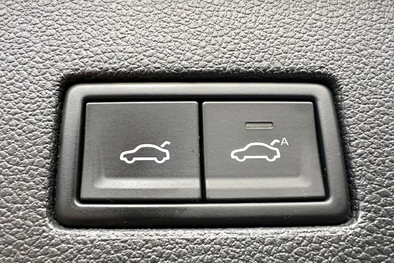 Volkswagen Touareg din 2020 cu 79.500 km - oferta VOL167794 - foto 13