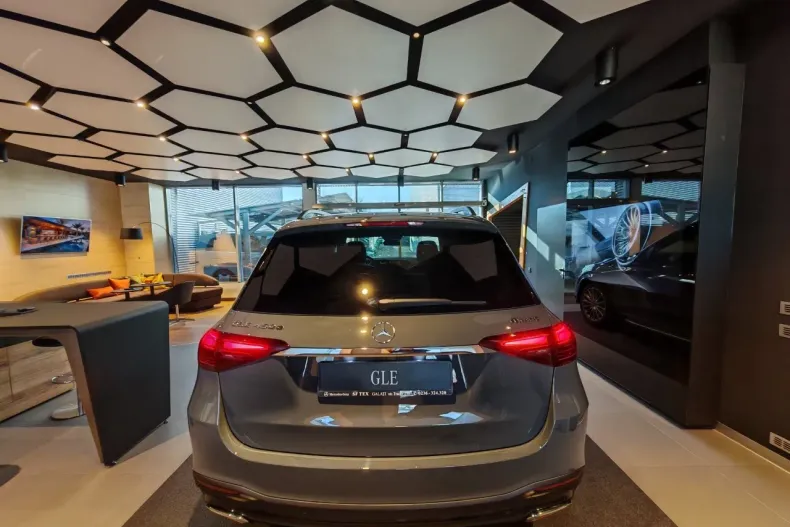 Mercedes-Benz GLE din 2025 cu 1 km - oferta MER167798 - foto 14