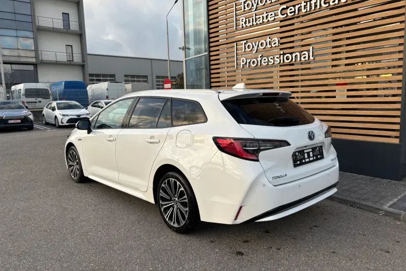 Toyota Corolla din 2020 cu 110.662 km - oferta TOY167800 - foto 3