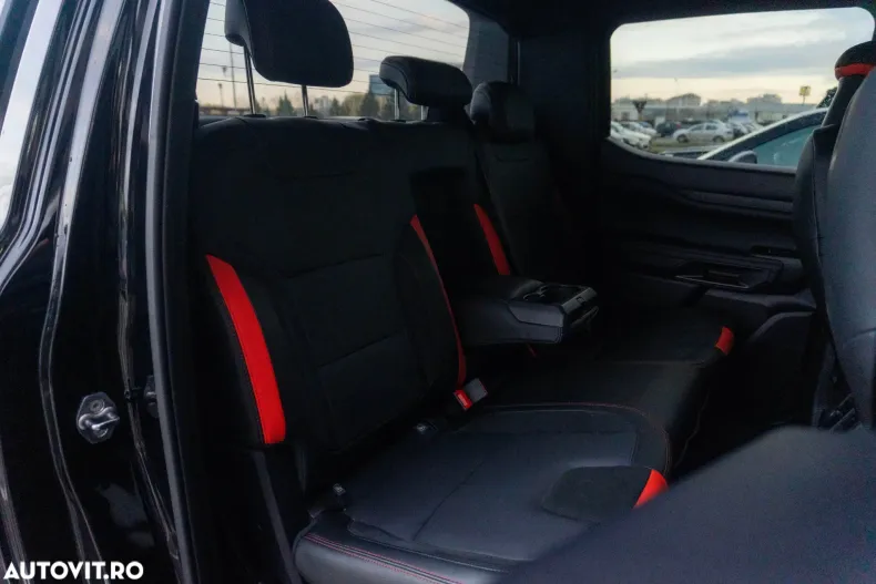 Ford Ranger din 2025 cu 2.500 km - oferta FOR167803 - foto 39