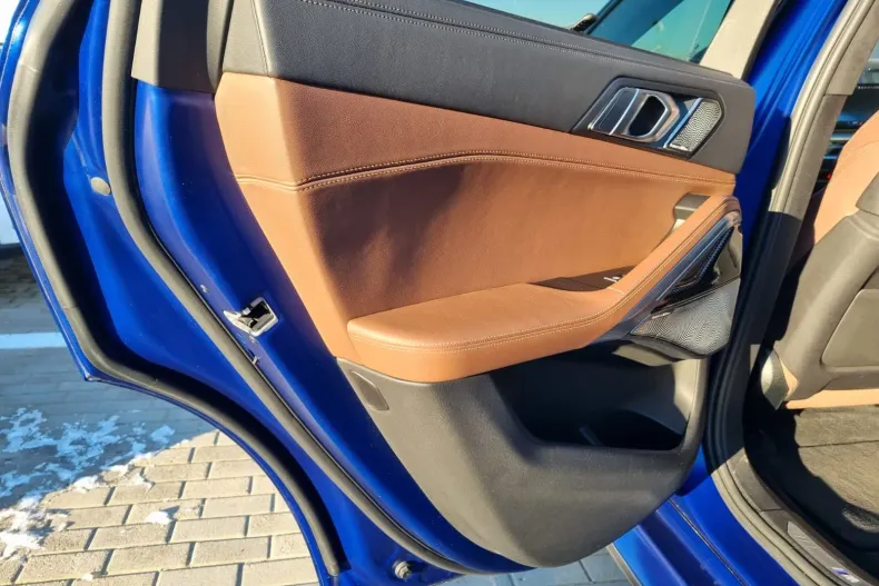 BMW X6 din 2023 cu 72.650 km - oferta BMW167805 - foto 24