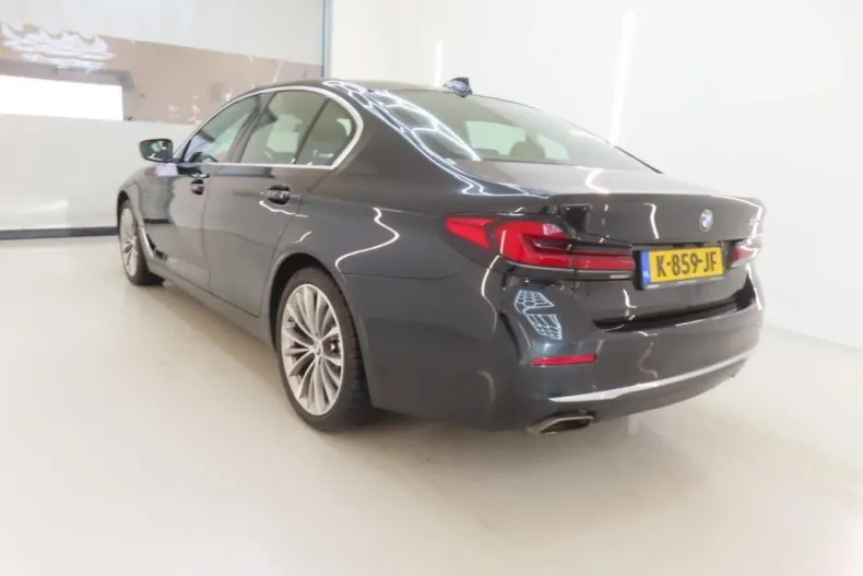 BMW Seria 5 din 2021 cu 128.858 km - oferta BMW167806 - foto 4