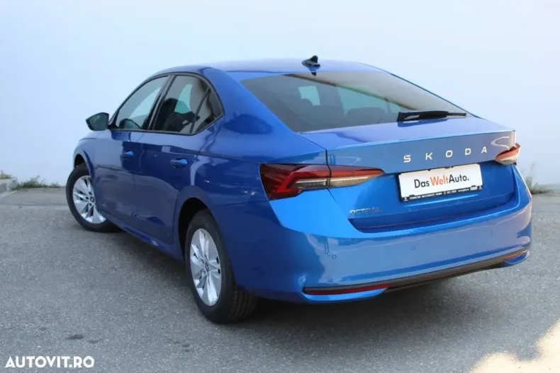 Skoda Octavia din 2025 cu 12.400 km - oferta SKO167810 - foto 2