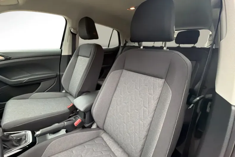 Volkswagen T-Cross din 2025 cu 9.200 km - oferta VOL167811 - foto 15