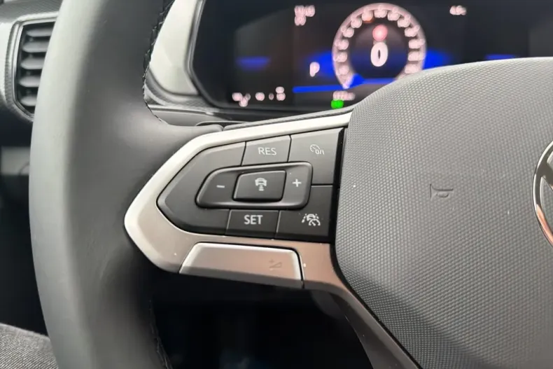 Volkswagen T-Cross din 2025 cu 9.200 km - oferta VOL167811 - foto 17