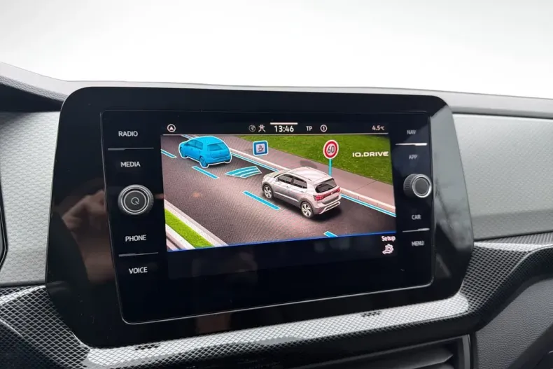 Volkswagen T-Cross din 2025 cu 9.200 km - oferta VOL167811 - foto 21