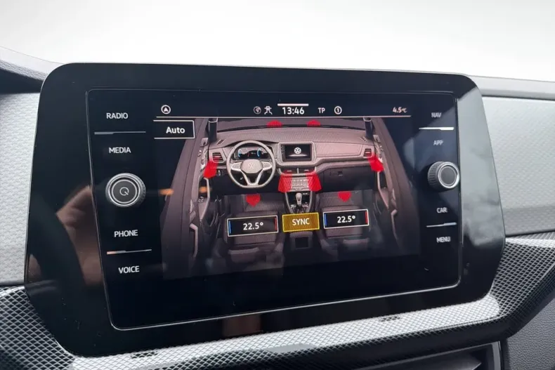 Volkswagen T-Cross din 2025 cu 9.200 km - oferta VOL167811 - foto 22