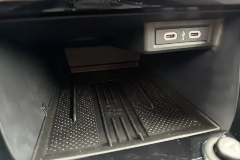 Volkswagen T-Cross din 2025 cu 9.200 km - oferta VOL167811 - foto 24