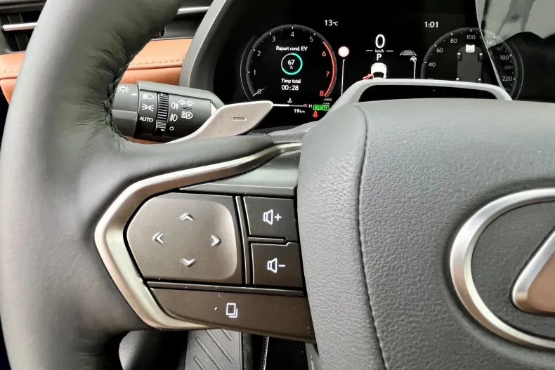 Lexus LBX din 2025 cu 2.000 km - oferta LEX167816 - foto 26