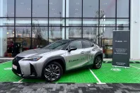Lexus UX din 2025 cu 3.000 km - oferta LEX167817 - foto 1
