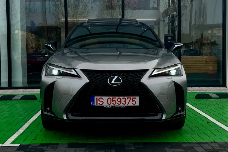 Lexus UX din 2025 cu 3.000 km - oferta LEX167817 - foto 3