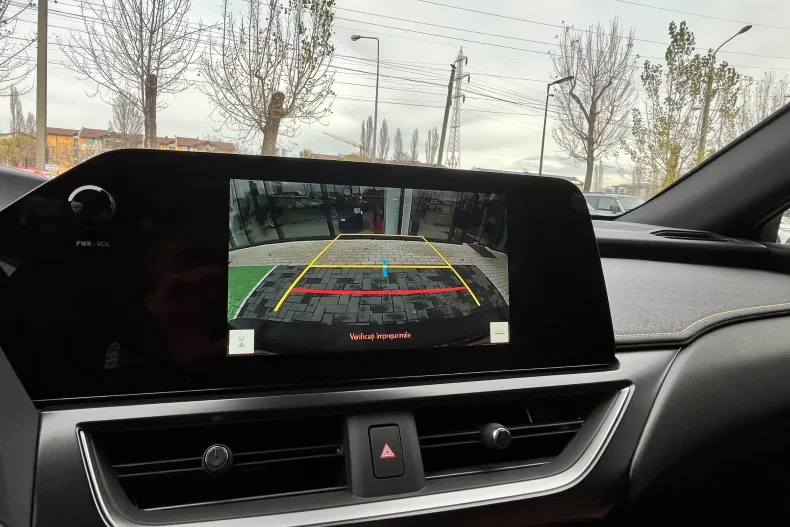 Lexus UX din 2025 cu 3.000 km - oferta LEX167817 - foto 22