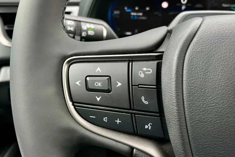 Lexus UX din 2025 cu 3.000 km - oferta LEX167817 - foto 30